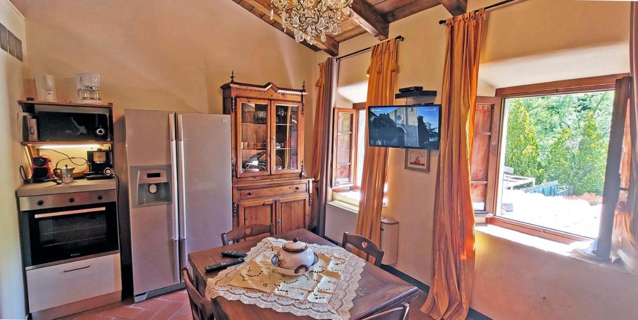 פיסטויה Locanda Le Panche מראה חיצוני תמונה